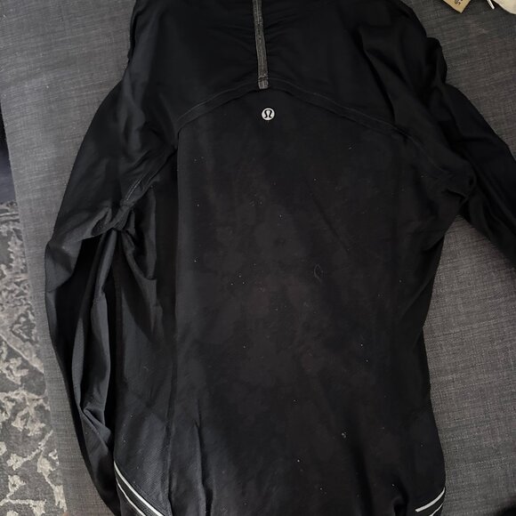 lululemon womens black jacket pullover top size 6, worn once - Picture 2 of 5